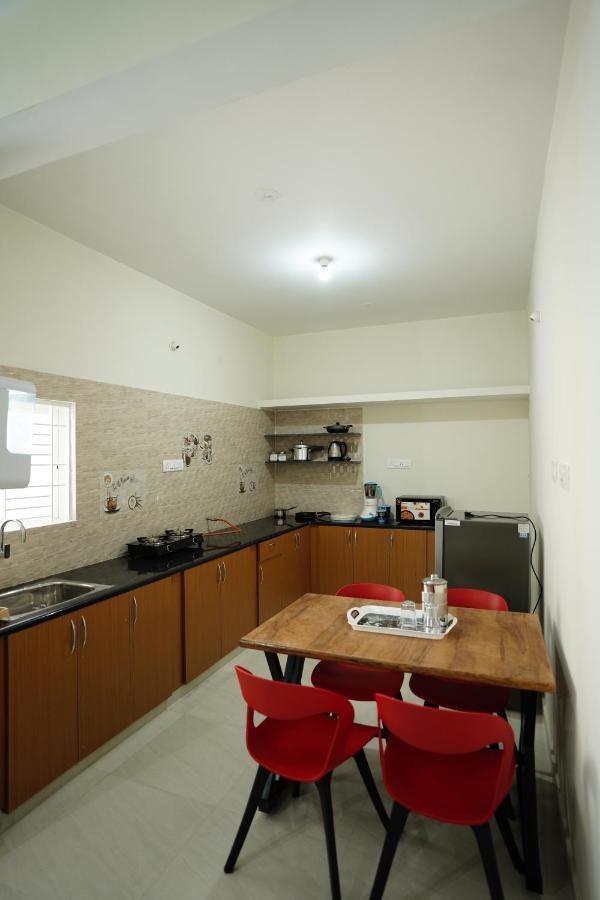 Castle Suites By Haven Homes, Kempegowda International Airport Road Bangalore Exterior foto